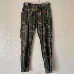 Bullhead Denim Camouflage Pants